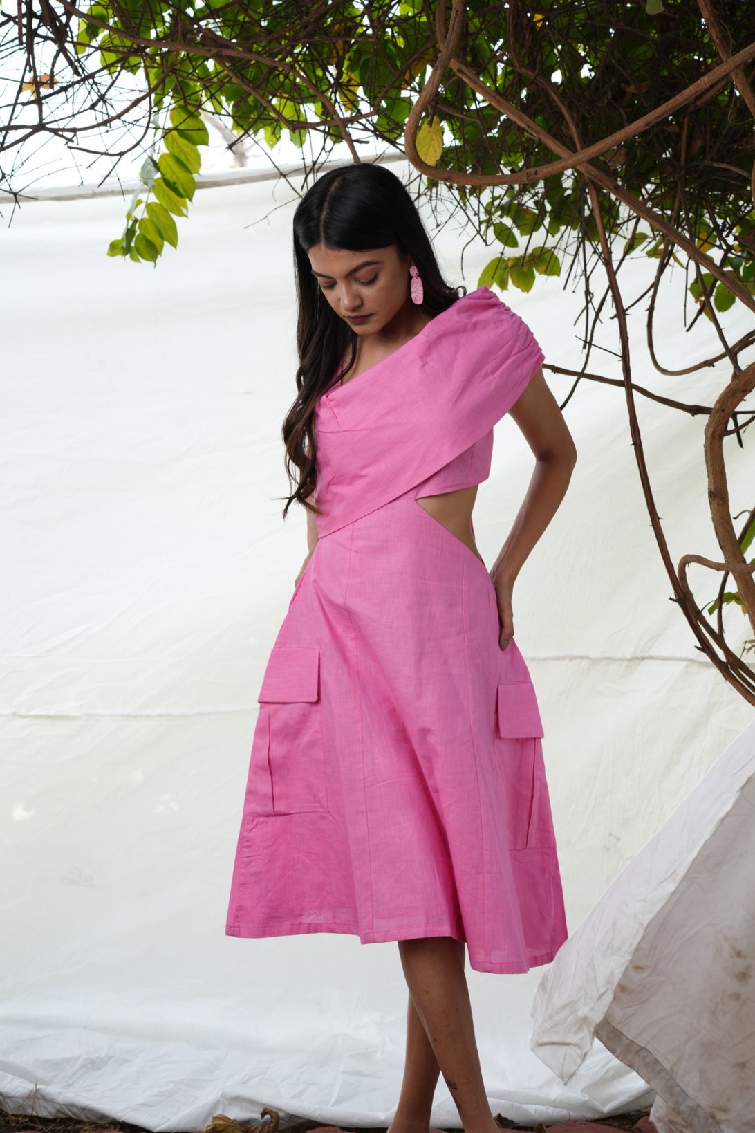 Pink Linen Asymmetrical Dress Description