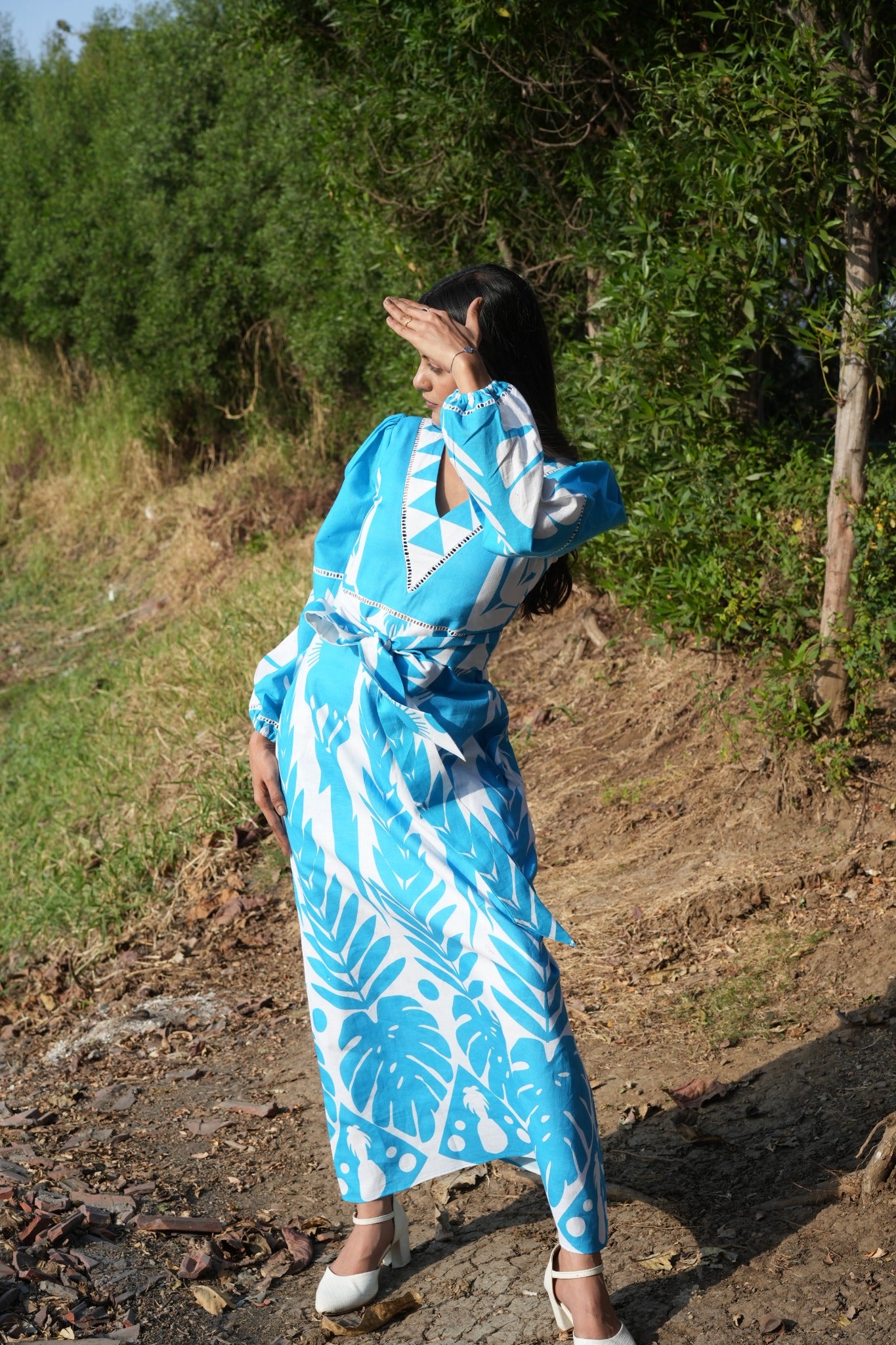 Product Description – Cotton Linen Embroidered Dress