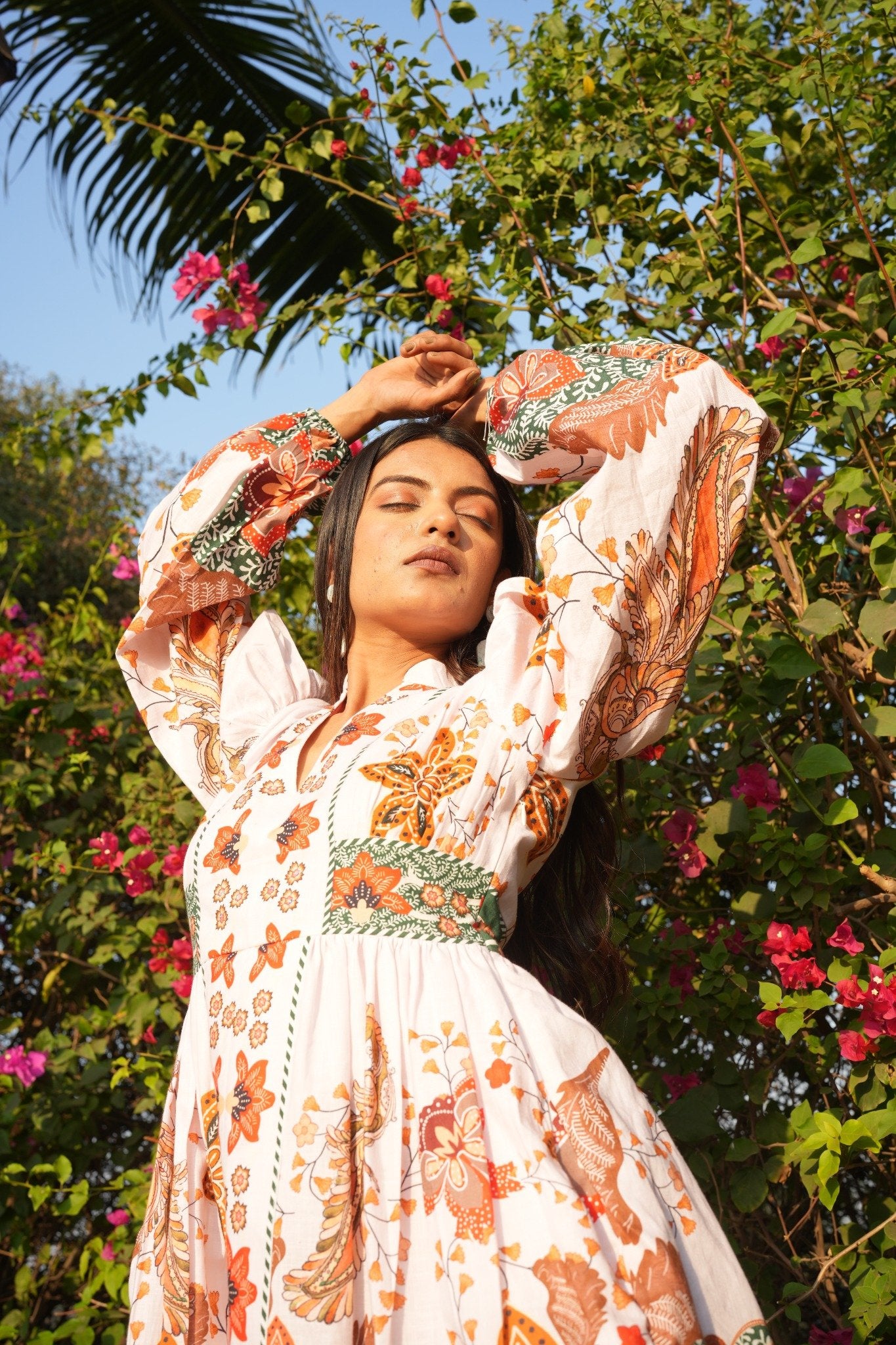 Bohemian Floral Printed Mini Dress – A Perfect Blend of Elegance & Comfort