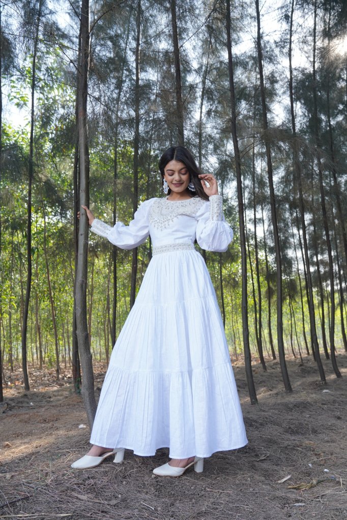 Elegant White Embellished Dress with Puff Sleeves